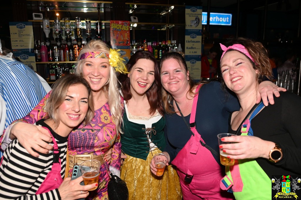 ../Images/Het feest der gladiatoren 001.jpg